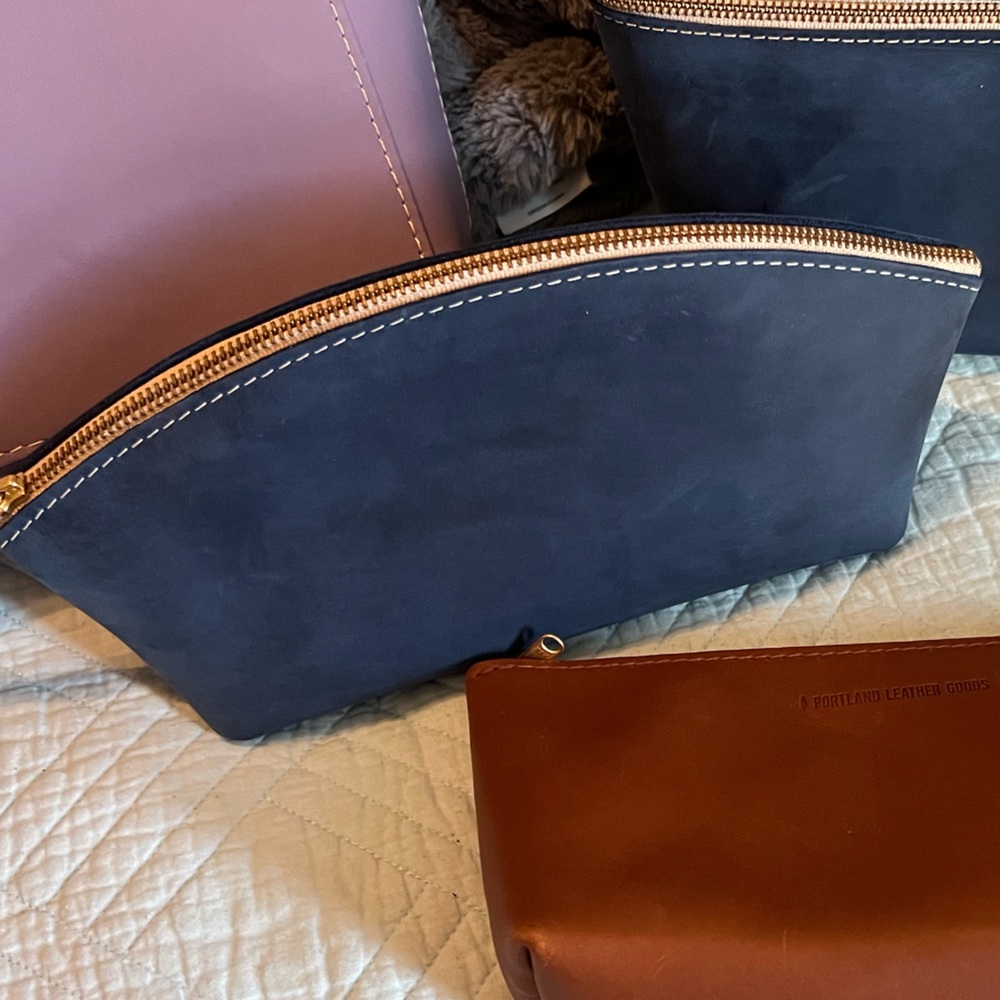 Portland Leather Goods Deepwater Total Eclipse Makeup Bag